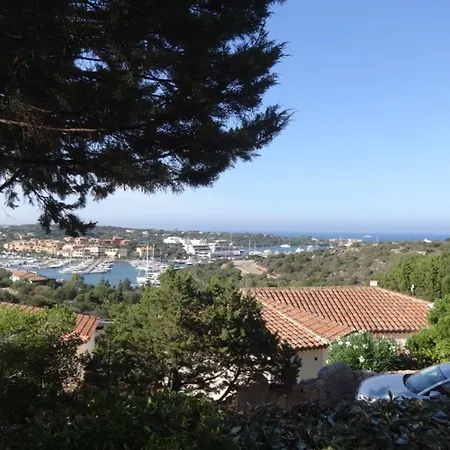 Della Marina Vakantiehuis Porto Cervo
